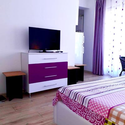 Rent of a comfortable furnished 1-room apartment, 30 m², Mamaia, Constanța, Romania